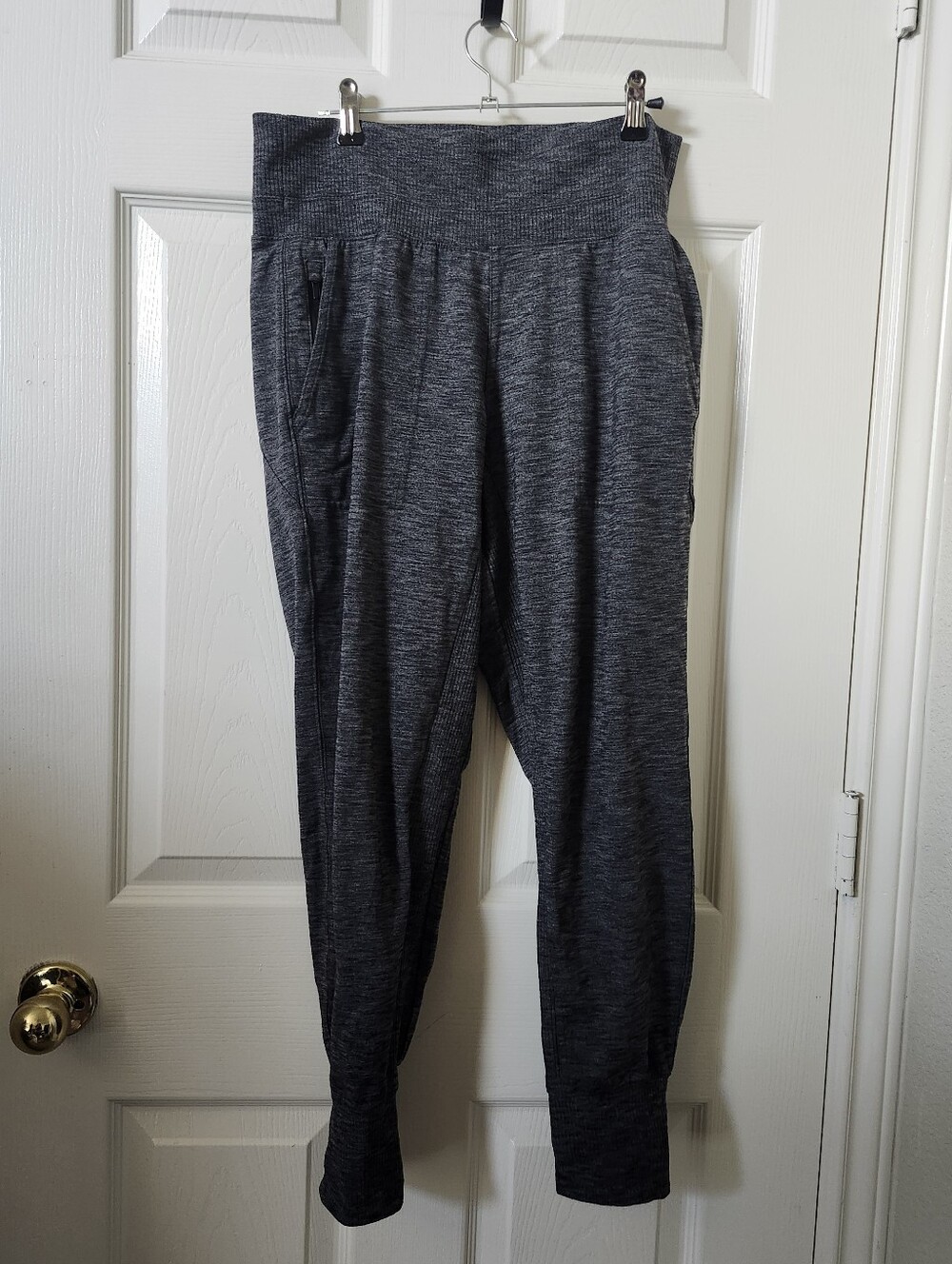 Athleta The Venice Jogger - Dark Heather Gray Jogger Track Pants SP - Picture 2 of 12